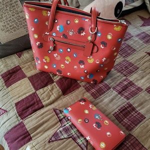 Coach Wild Prairie Taylor Tote and wallet